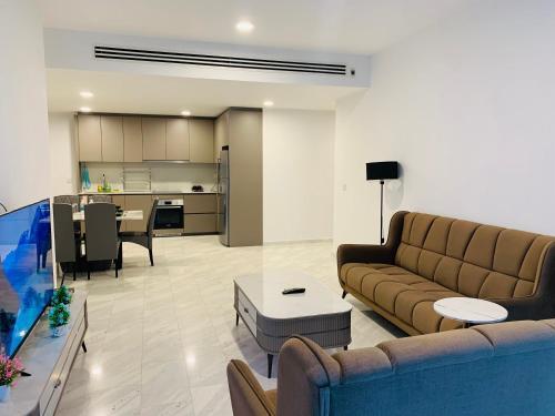 EATON Residences At KLCC by BLUESTONE - Tap to explore photos