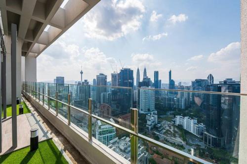 Agile Bukit Bintang by FH TRX View, Pavilion
