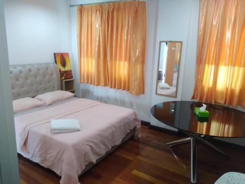 Duplex Apartment In Bukit Bintang For Rent