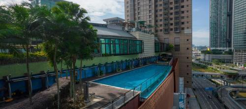 The Gardens Residences - Tap to explore photos