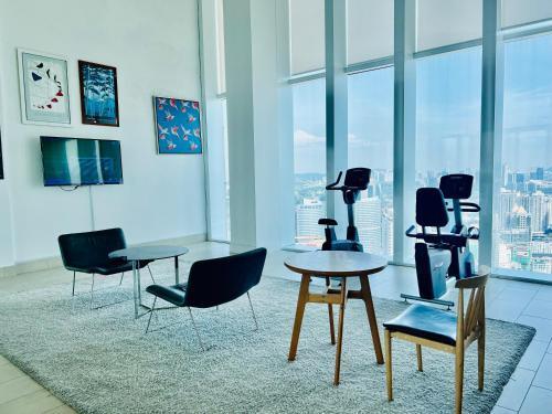 THE Platinum Suites KLCC by Infinitum - Tap to explore photos