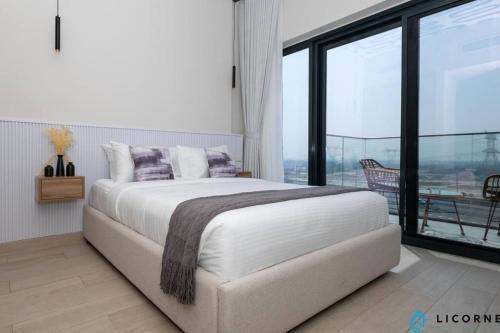 Modern Contemporary Studio in Azizi Riviera - Tap to explore photos