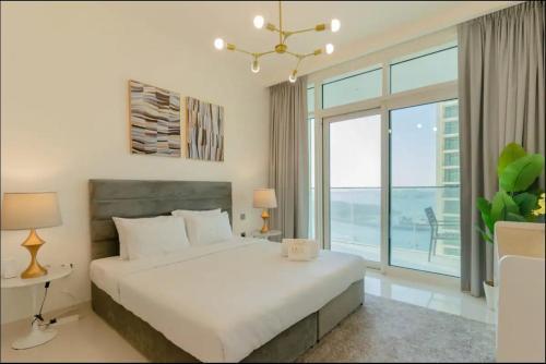 AWS Holiday Homes - Memories by the Beach