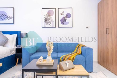 Bloomfields Classic Studio in Oasis - Tap to explore photos