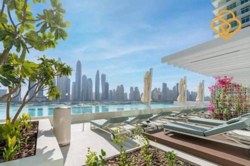 Keysplease Full SeaView 2 BR Private Beach, Emaar Beachfront - Tap to explore photos