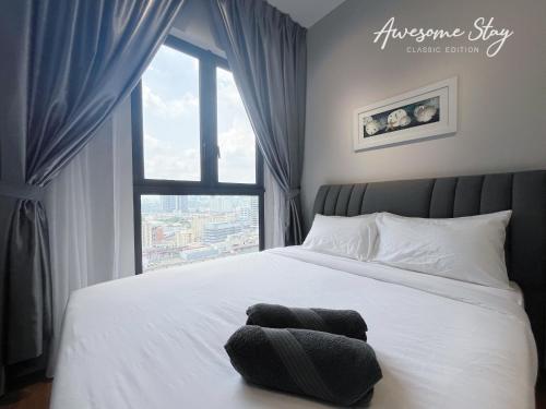 Two Bedroom At Sunway Velocity Two By The Relaxstay - Tap to explore photos