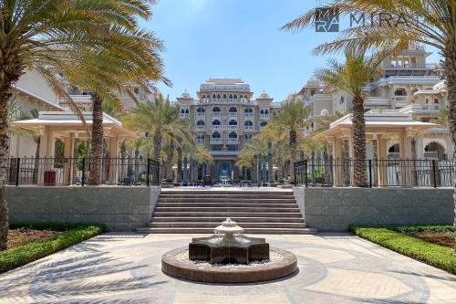 Mira Holiday Homes - Spacious 2 bedroom with patio in Palm Jumeirah