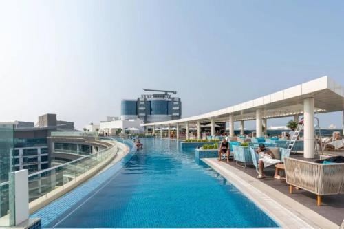 Luxurious Studio In Seven Palm Hotel & Apartments - Tap to explore photos