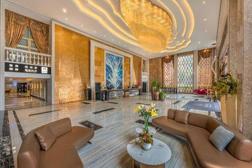 Pazhou Mingyue Resort Hotel Canton Fair Complex Branch - Tap to explore photos