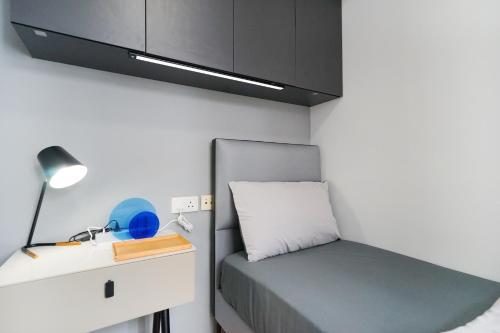 Student Accommodation - 294 Hennessy Road - Tap to explore photos