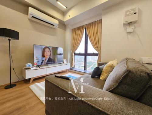 Cozy 2bedroom # Revo Bukit Jalil #Pavillion 2 - Tap to explore photos