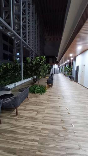 COL 31A 1Bedroom Balcony Infinity Pool KLCC View - Tap to explore photos