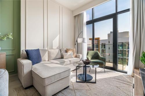 GuestReady - Elegant living in Dubai - Tap to explore photos
