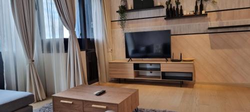 Star KLCC Elegant 2-3pax by DingDing - Tap to explore photos