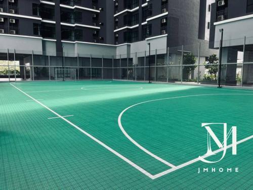 Majestic Maxim near UCSI MRT 康乐夜市 #37 - Tap to explore photos