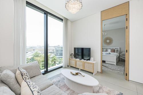 Luxury at JBR Jumeirah Gate Tower 1 1 Bed - Tap to explore photos