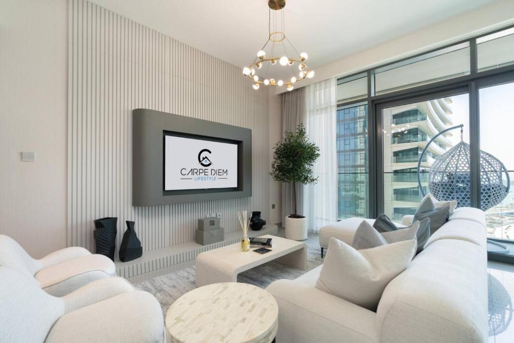 Beach Vista Tower 2 - Stunning Beachfront - Full Sea Views - Tap to explore photos