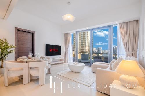 LUX The Silverene Marina View Suite 4 - Tap to explore photos
