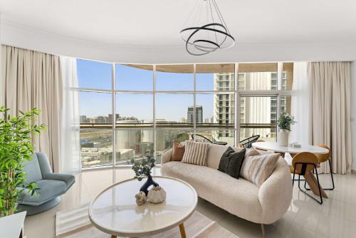 Silkhaus Modern 1BDR | Reef Residence in JVC - Tap to explore photos
