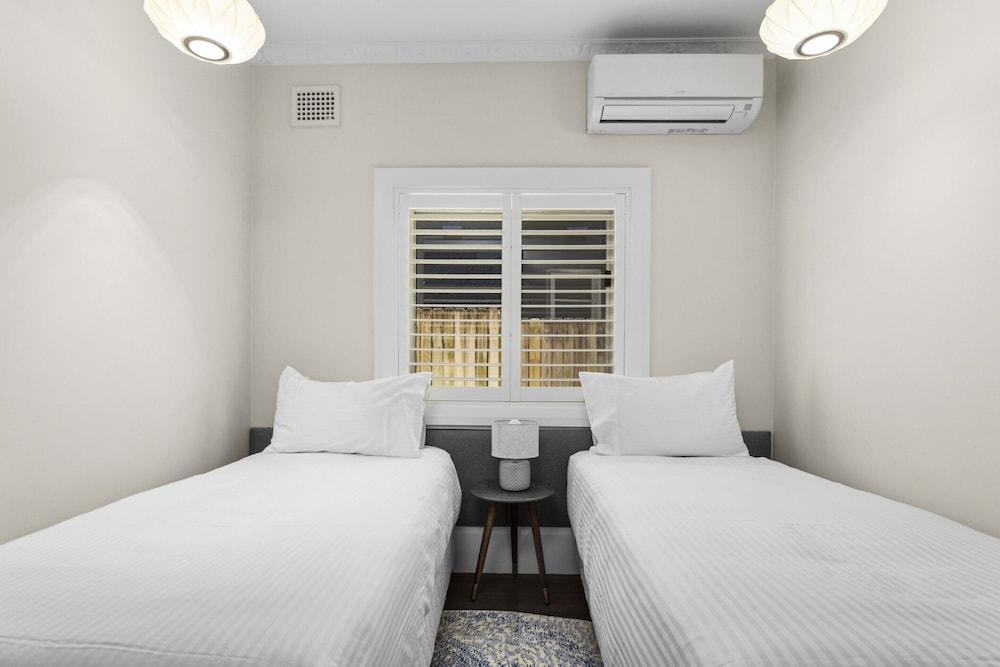 Comfy 2-bed Apartment With A/C Throughout - Tap to explore photos