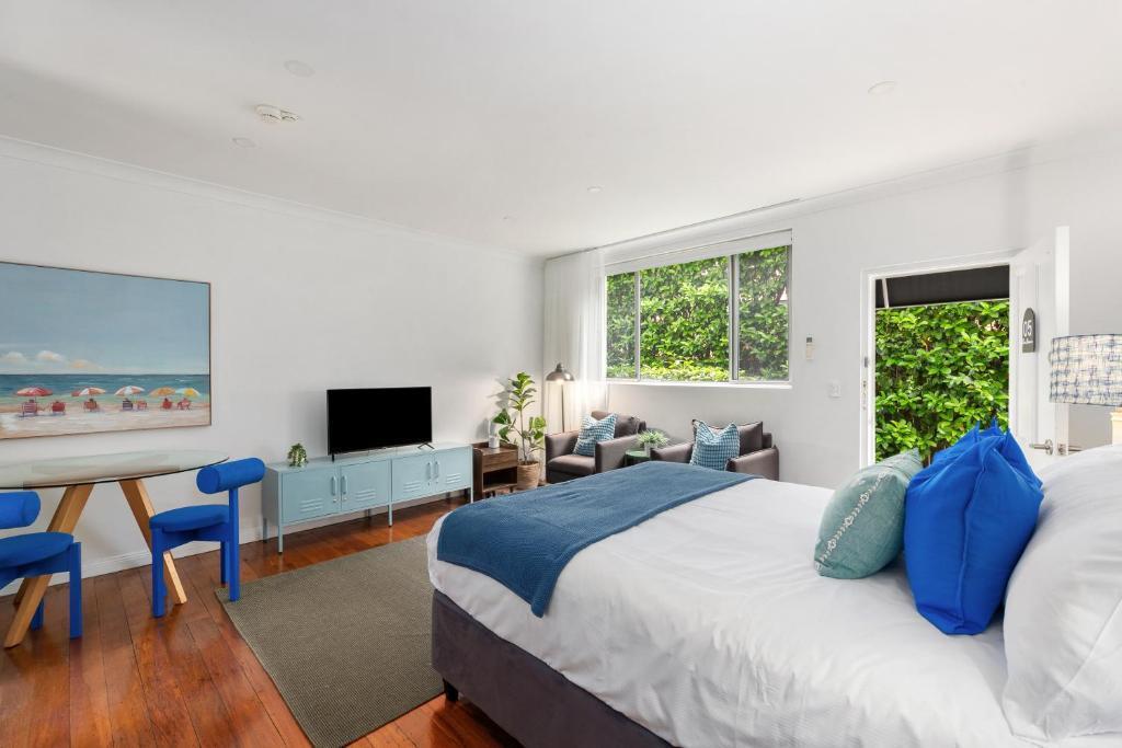 Esperanza Gardens - A Stylish Victorian Studio