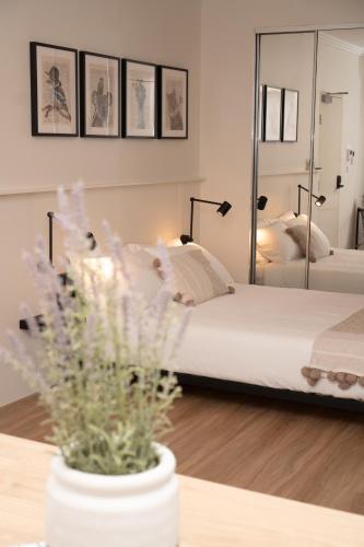 PRIME SPOT: Modern Studio+Balcony Darling Harbour