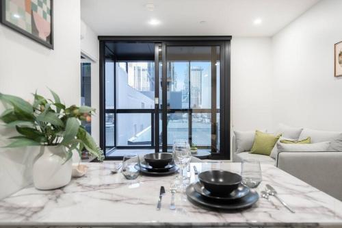 Cosy 1B apt in central Melbourne#UT07 - Tap to explore photos