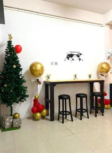 Future Hostel Pattaya - Tap to explore photos