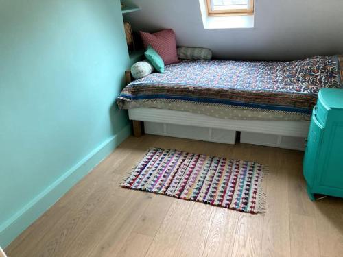 Appartement cosy dans le 9e - Tap to explore photos