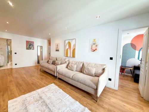 Urban Flat 103 - Spacious Flat near Grands Boulevards Room Type - Apartment