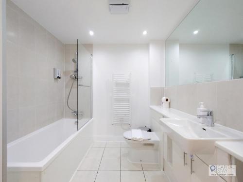 Two-Bedroom Apartment with River Views Room Type - Deluxe Two-Bedroom Apartment with Garden View Two-Bedroom Apartment with River Views Room Type - Deluxe Two-Bedroom Apartment with Garden View