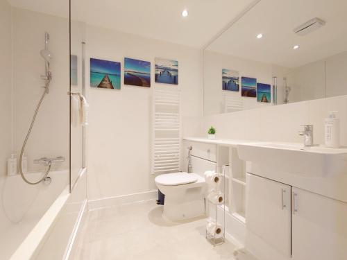 Two-Bedroom Apartment with River Views Room Type - Two-Bedroom Apartment with River View