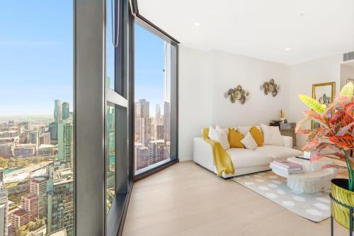 1 Bed APT with Incredible View - Melbourne Square