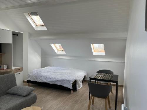 Appartements proches CDG Le Bourget dans maison francilienne typique