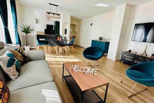 Bel appartement proche de Paris - Tap to explore photos