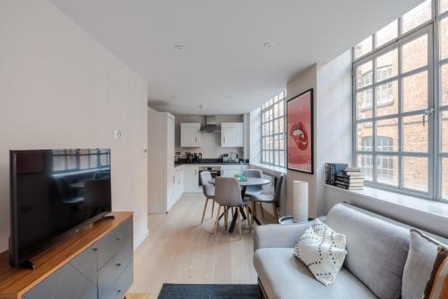 Sweet Dreams - Farringdon - by Frankie Says Room Type - Two-Bedroom Apartment
