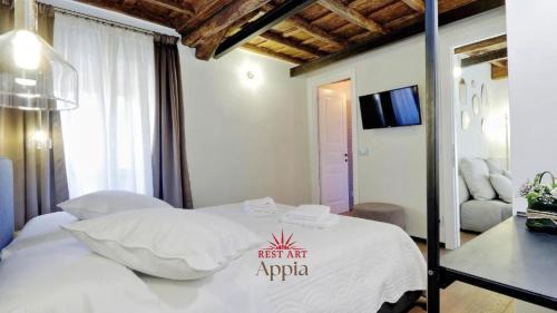 Restart Accommodations Rome - Tap to explore photos