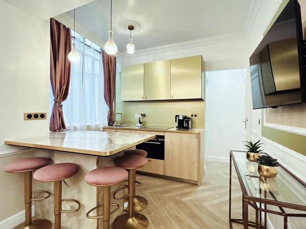 Merveil Luxury Suite - Marais - Charlot