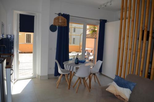 Open Space Centralissimo Nettuno fronte Porto Room Type - Apartment with Terrace