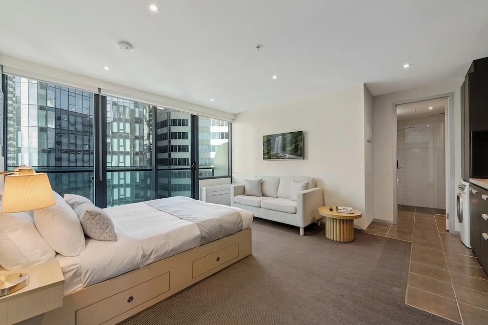 City Stays Room Type - Grand Studio, Balcony