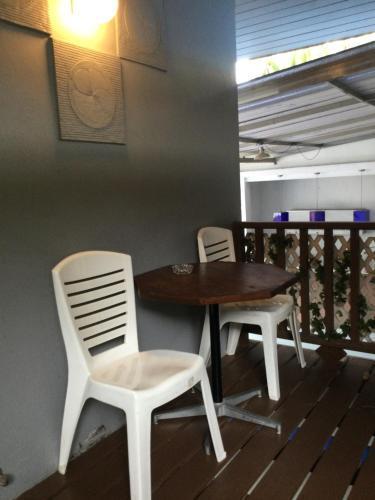 Ananas Samui Hostel Room Type - Family Room with Shower