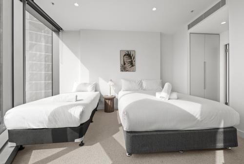 Exclusive 3B2B Apartments At WSP - Tap to explore photos