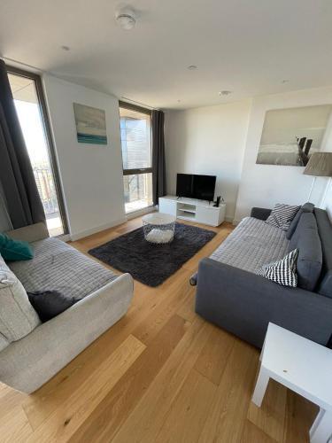 LUXURY SERVICED APARTMENT***** - Tap to explore photos