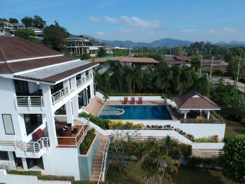 Phuket Superior Sunrise Sea View Private Pool Villa Room Type - Villa with Private Pool