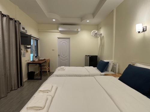 Mangoes Pattaya Room Type - Superior King Room Mangoes Pattaya Room Type - Superior King Room