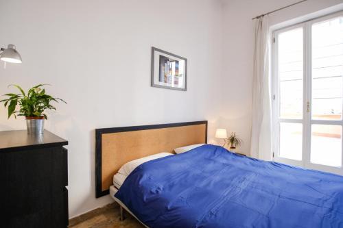 Spacious Apartment with Big Terrace at Colosseum - Tap to explore photos