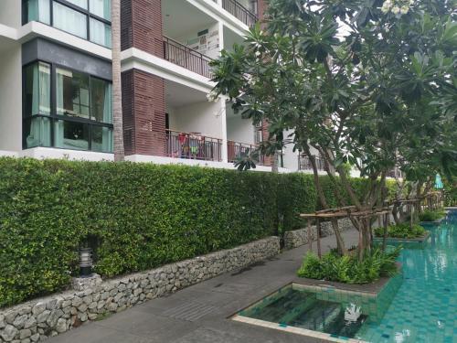 Rawai beachfront - One bedroom on 3 floor at Title - Tap to explore photos