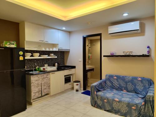 Rawai beachfront - The Title Condominium - Tap to explore photos