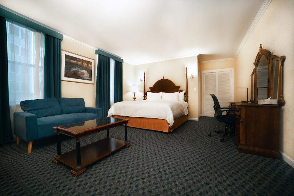 Hotel Stanford Room Type - City View, 1 King Bed