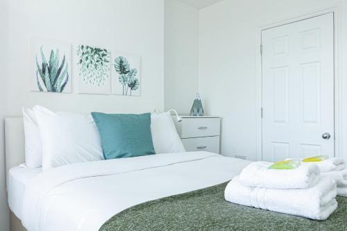Spacious 3BR House, 8 min Kensal Green, NW London - Tap to explore photos